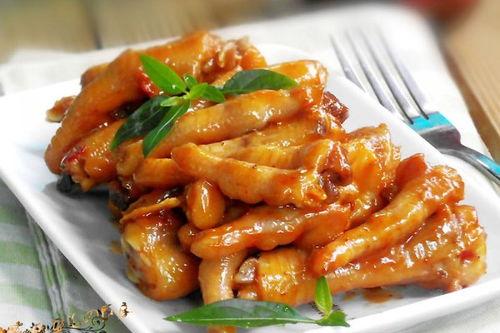 新闻爆料凤爪视频大全,美味诱惑还是食品安全隐患？